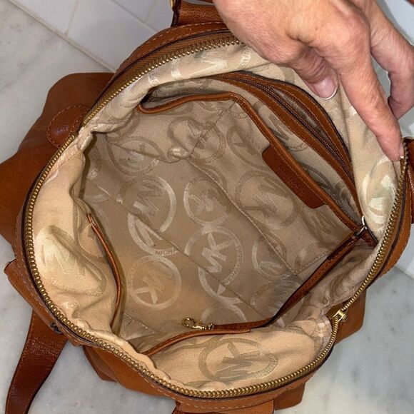 Michael Kors Bag Purse Handbag Leather Gold Chain Inner Pocket Double Strap Hobo - Picture 12 of 16